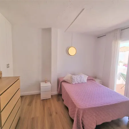 Beautifully Renovated In L Escala L' Escala