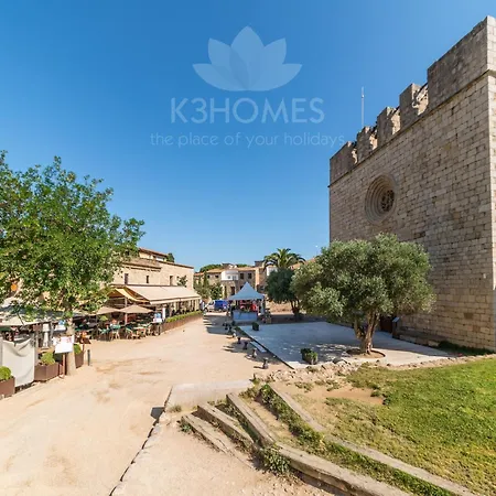Beautifully Renovated In L Escala