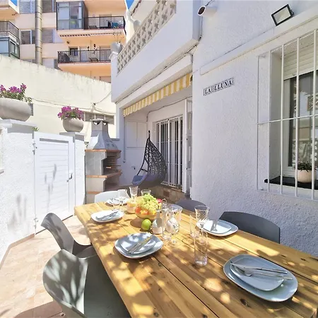 Beautifully Renovated In L Escala